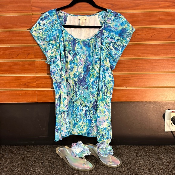 Blue Abstract Flower Flutter Blouse + Sandals *SET* - Picture 3 of 16